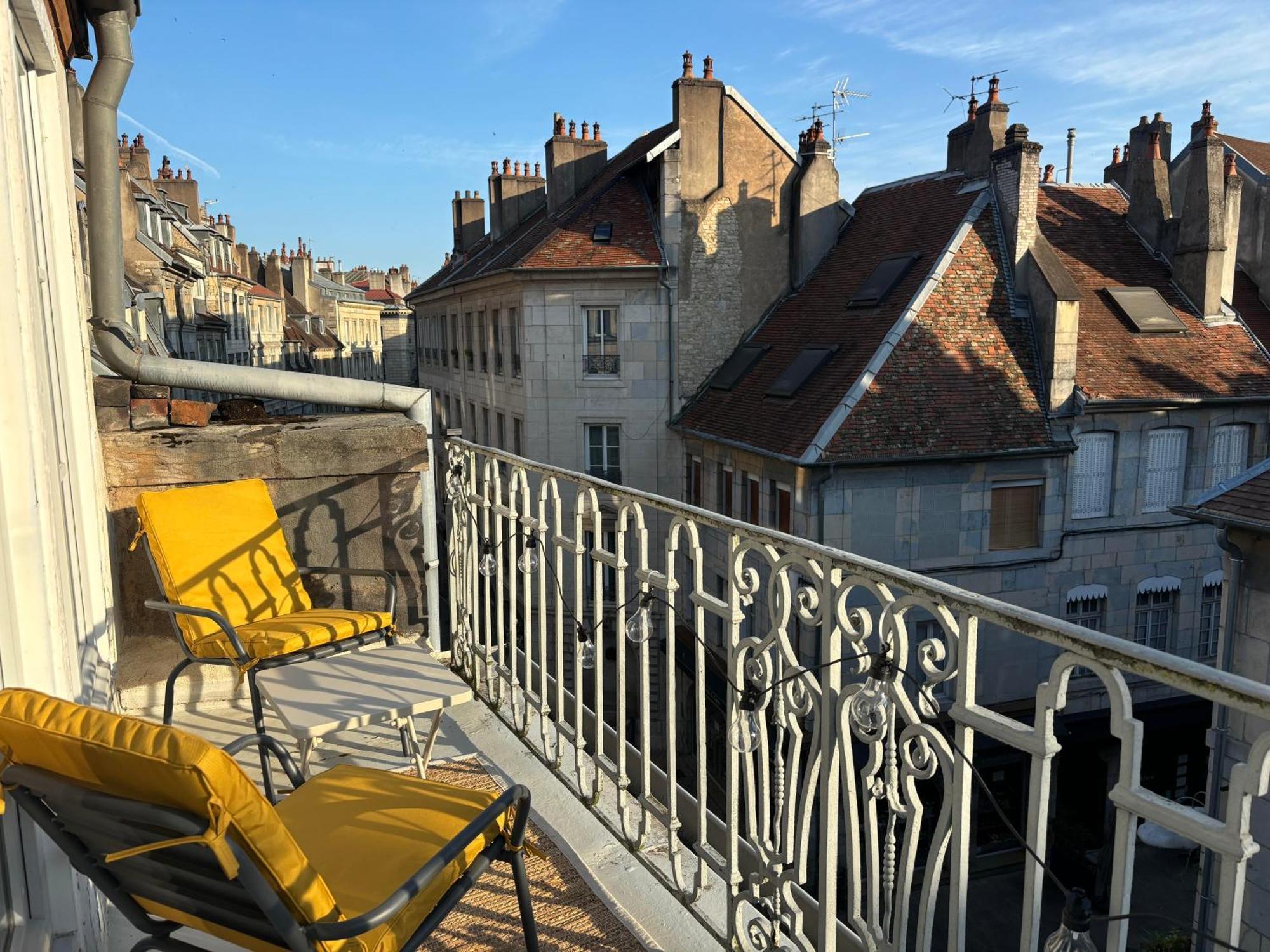 Apartment La Bella - Centre-ville Besancon